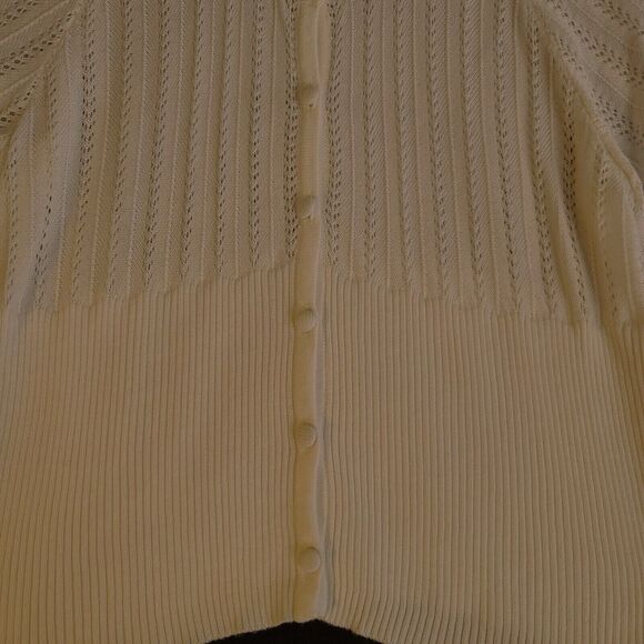 Axcess Womens Sweater Beige Size Small Cotton Blend Button Closure Short Sleeve - Picture 11 of 12